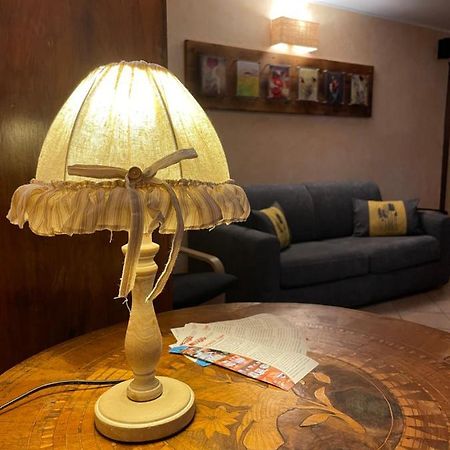 Nel Vecchio Borgo Apartment Verres Exterior photo